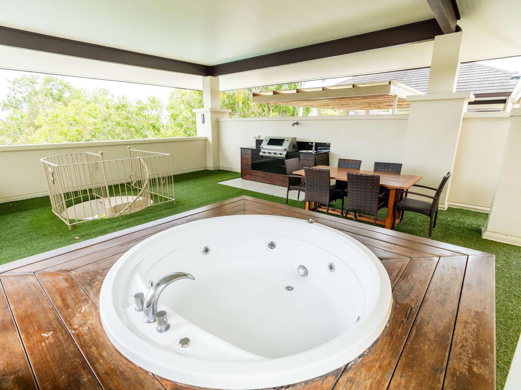Pullman Palm Cove Sea Temple Resort & Spa מראה חיצוני תמונה